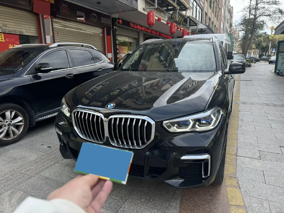 2022 BMW X5 2.0T 245HP L4 8AT,autocango,china used car exporter,china ev exporter,chinese used car exporter,chinese used ev exporter