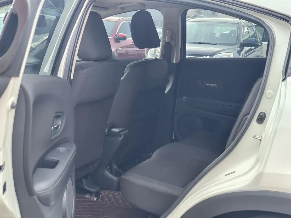 2022 Honda Vezel 1.5L 131HP L4 CVT,autocango,china used car exporter,china ev exporter,chinese used car exporter,chinese used ev exporter