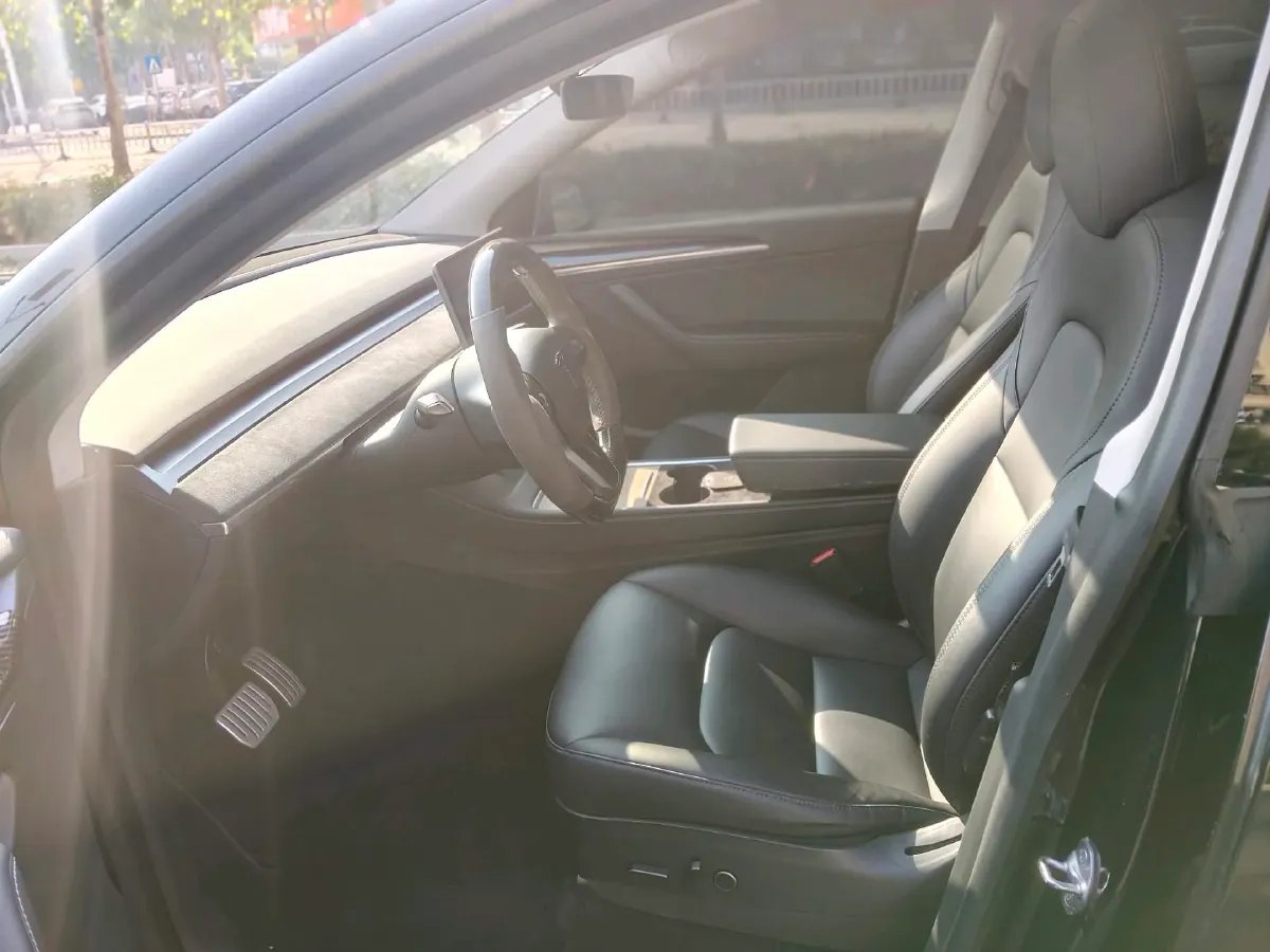 2021 Tesla Model Y BEV 60KWH,autocango,china used car exporter,china ev exporter,chinese used car exporter,chinese used ev exporter