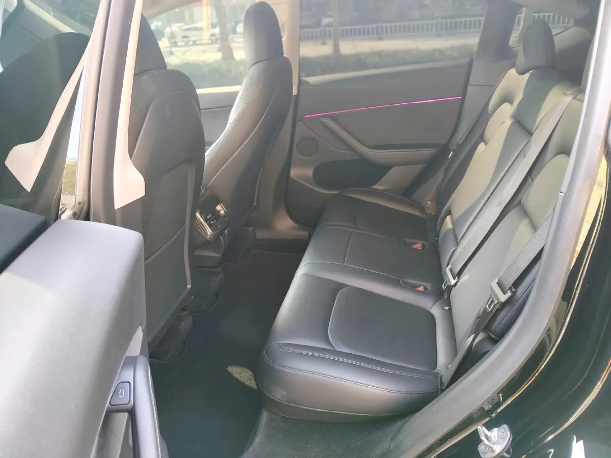 2021 Tesla Model Y BEV 60KWH,autocango,china used car exporter,china ev exporter,chinese used car exporter,chinese used ev exporter