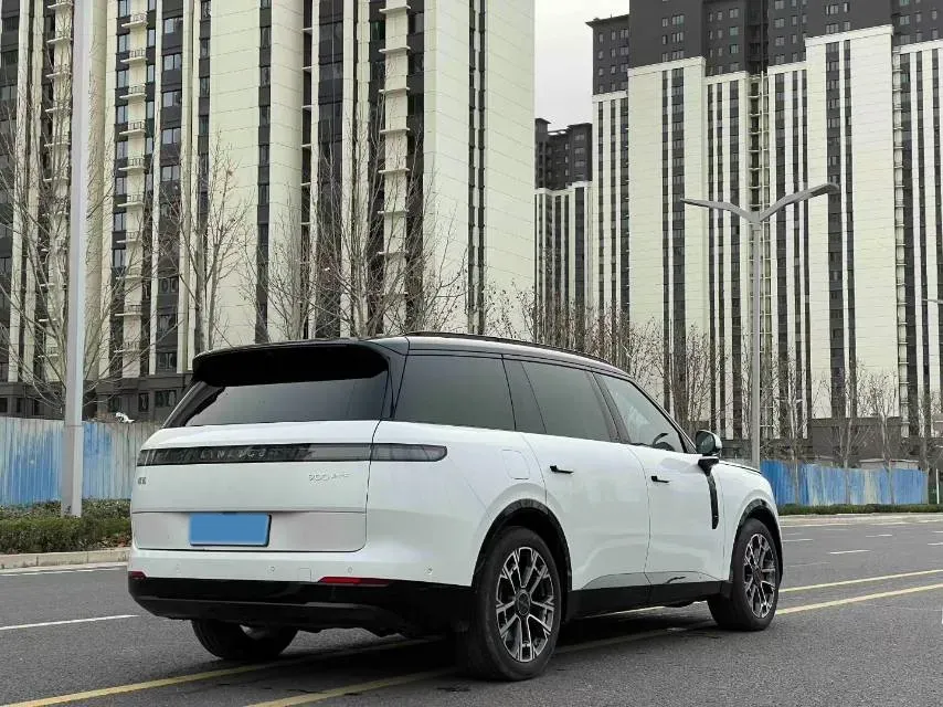 2025 LYNK&CO 900 1.5T 190HP L4 3DHT PHEV 43.3KWH,autocango,china used car exporter,china ev exporter,chinese used car exporter,chinese used ev exporter