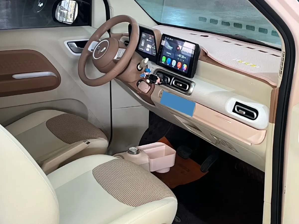 2024 WuLing HongGuang MINI EV BEV 17.3KWH,autocango,china used car exporter,china ev exporter,chinese used car exporter,chinese used ev exporter