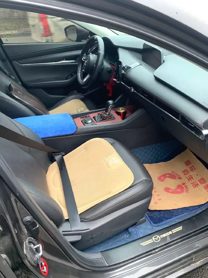 2023 Mazda 3 Axela 2.0L 158HP L4 6AT,autocango,china used car exporter,china ev exporter,chinese used car exporter,chinese used ev exporter