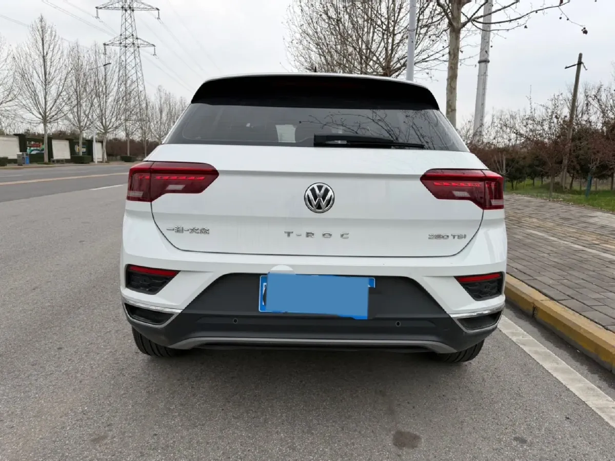 2021 Volkswagen T-Roc 1.4T 150HP L4 7DCT,autocango,china used car exporter,china ev exporter,chinese used car exporter,chinese used ev exporter