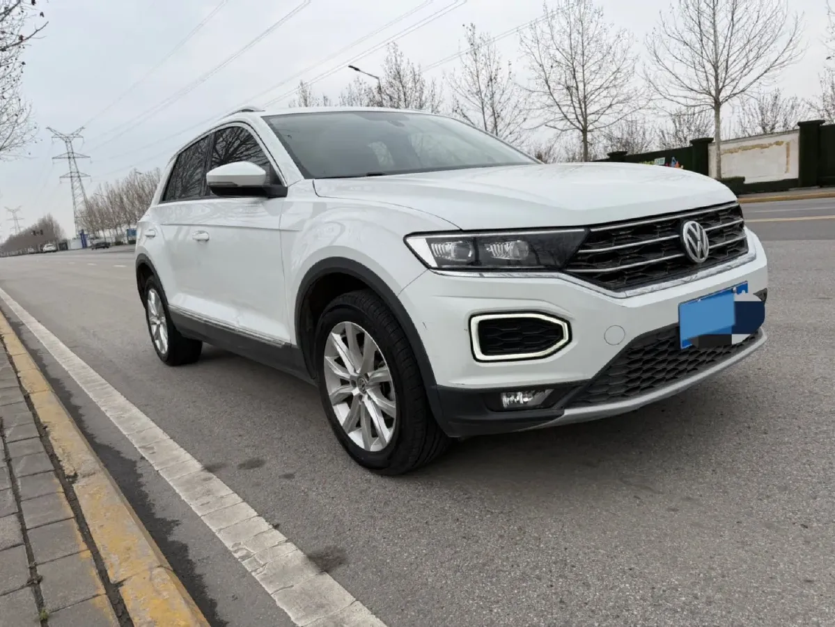 2021 Volkswagen T-Roc 1.4T 150HP L4 7DCT,autocango,china used car exporter,china ev exporter,chinese used car exporter,chinese used ev exporter