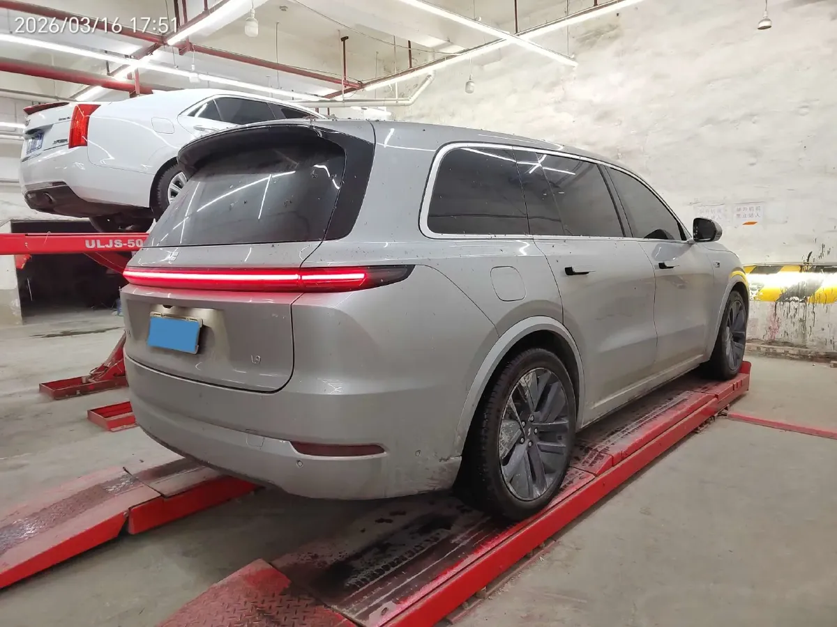 2023 Li L9 Range Extended 154HP REEV 42.6KWH,autocango,china used car exporter,china ev exporter,chinese used car exporter,chinese used ev exporter