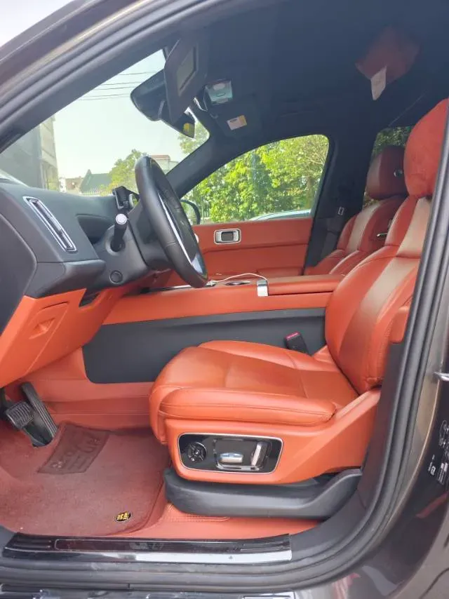 2023 Li L7 Range Extended 154HP REEV 40.9KWH,autocango,china used car exporter,china ev exporter,chinese used car exporter,chinese used ev exporter