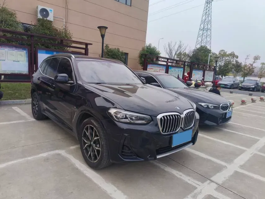 2022 BMW X3 2.0T 184HP L4 8AT,autocango,china used car exporter,china ev exporter,chinese used car exporter,chinese used ev exporter