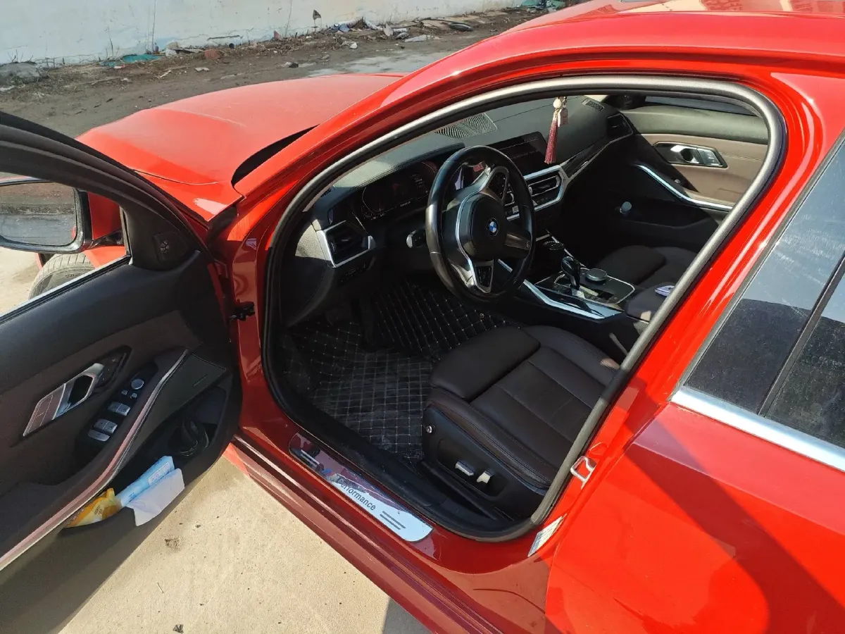 2021 BMW 3 Series 2.0T 184HP L4 8AT,autocango,china used car exporter,china ev exporter,chinese used car exporter,chinese used ev exporter