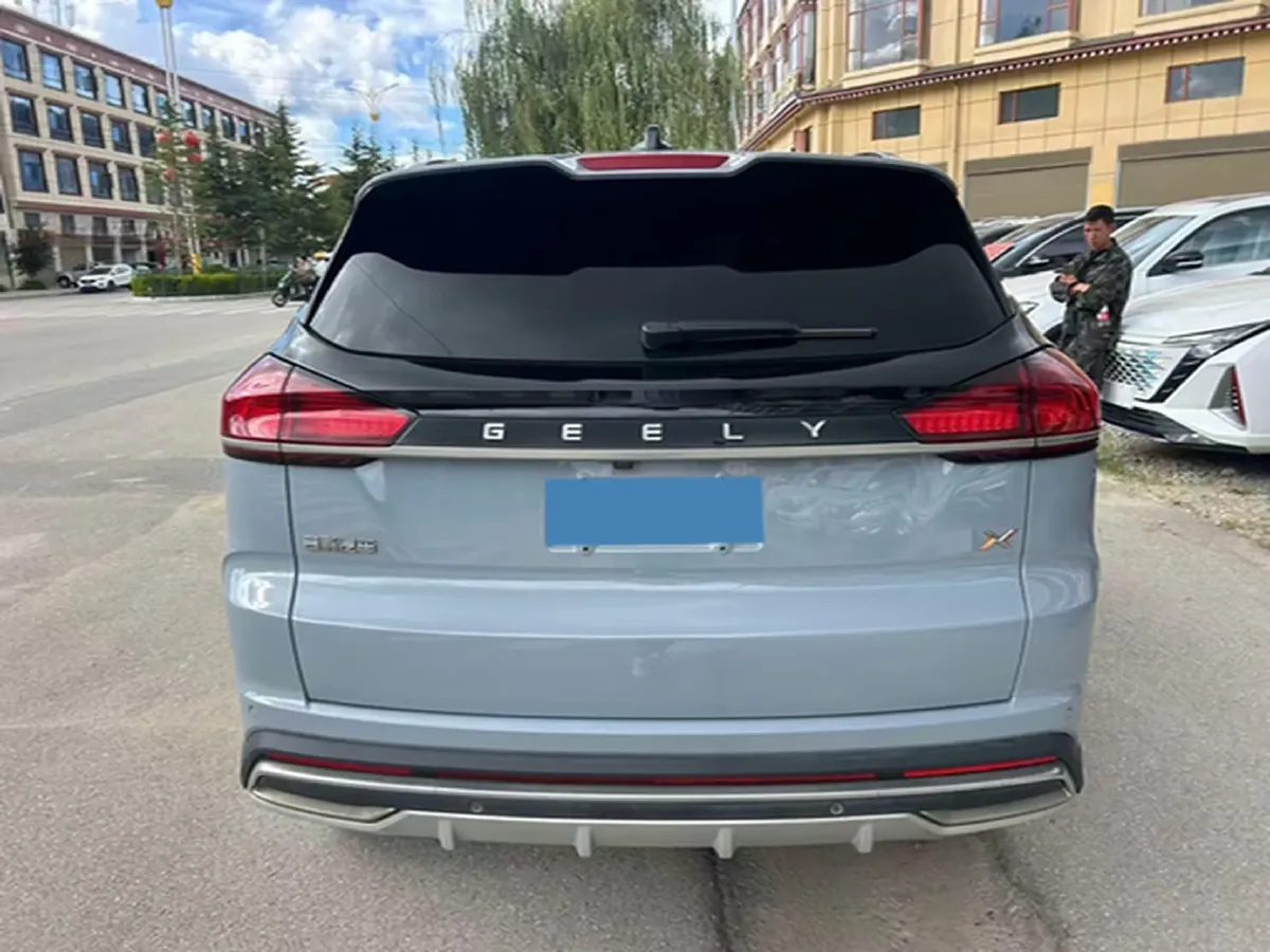 2022 Geely Azkarra 1.8T 184HP L4 7DCT,autocango,china used car exporter,china ev exporter,chinese used car exporter,chinese used ev exporter