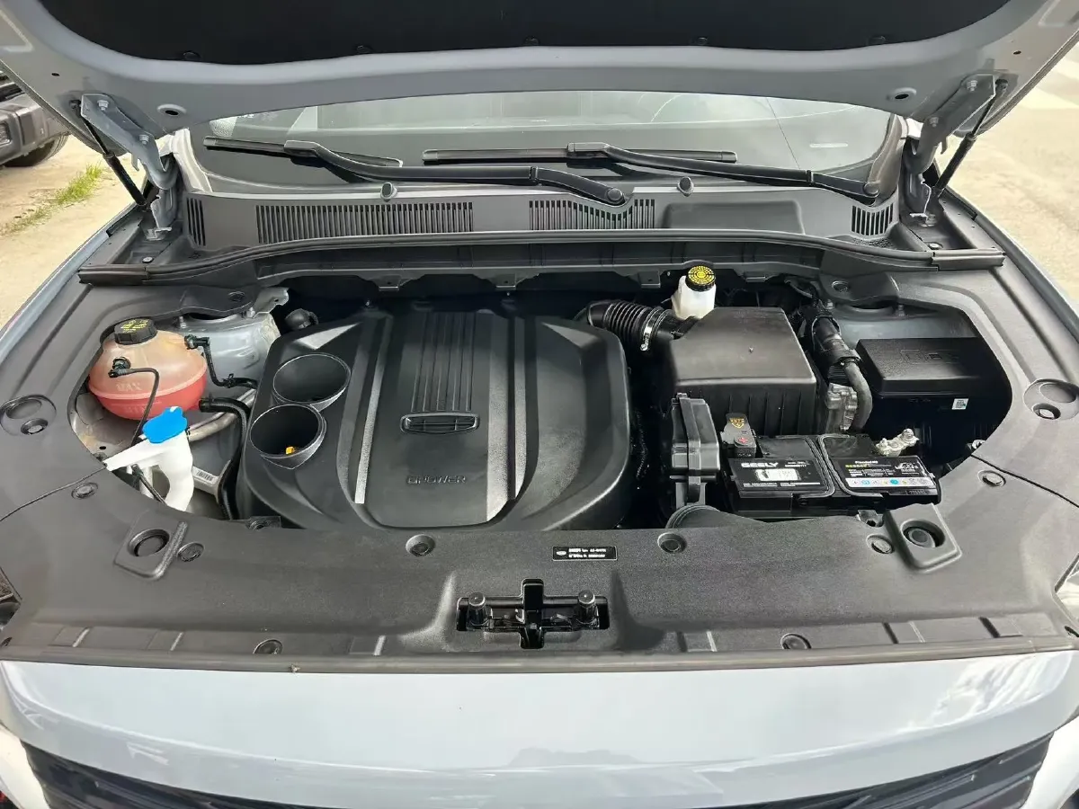 2022 Geely Azkarra 1.8T 184HP L4 7DCT,autocango,china used car exporter,china ev exporter,chinese used car exporter,chinese used ev exporter