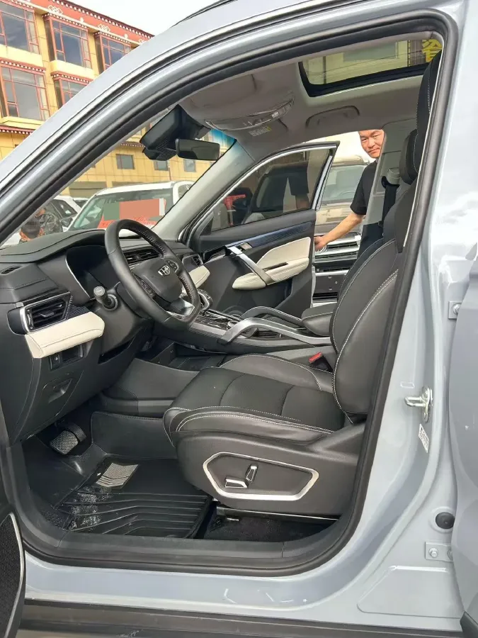 2022 Geely Azkarra 1.8T 184HP L4 7DCT,autocango,china used car exporter,china ev exporter,chinese used car exporter,chinese used ev exporter