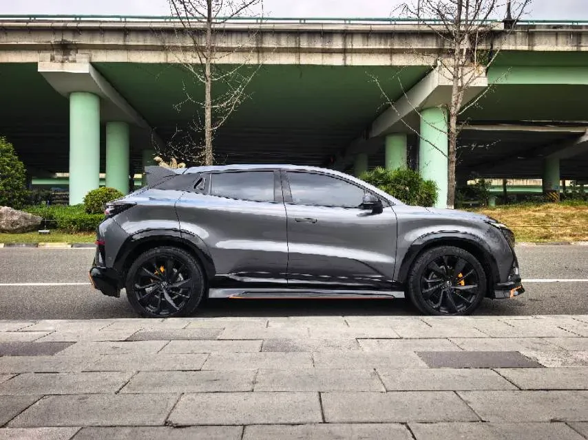 2022 ChangAn UNI-T 1.5T 188HP L4 7DCT,autocango,china used car exporter,china ev exporter,chinese used car exporter,chinese used ev exporter