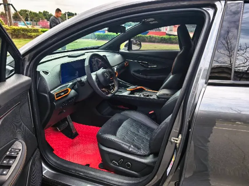 2022 ChangAn UNI-T 1.5T 188HP L4 7DCT,autocango,china used car exporter,china ev exporter,chinese used car exporter,chinese used ev exporter