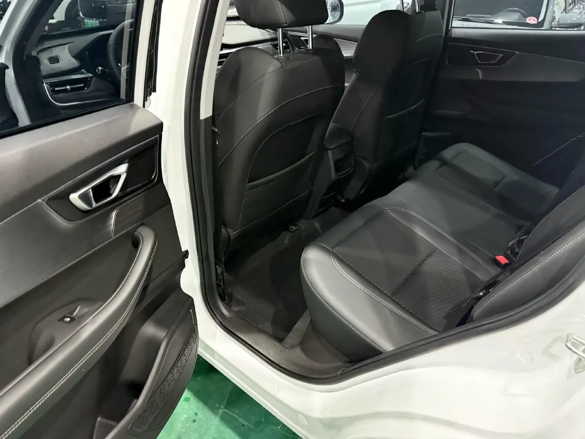 2021 Chery Tiggo 5x 1.5L 116HP L4 5MT,autocango,china used car exporter,china ev exporter,chinese used car exporter,chinese used ev exporter