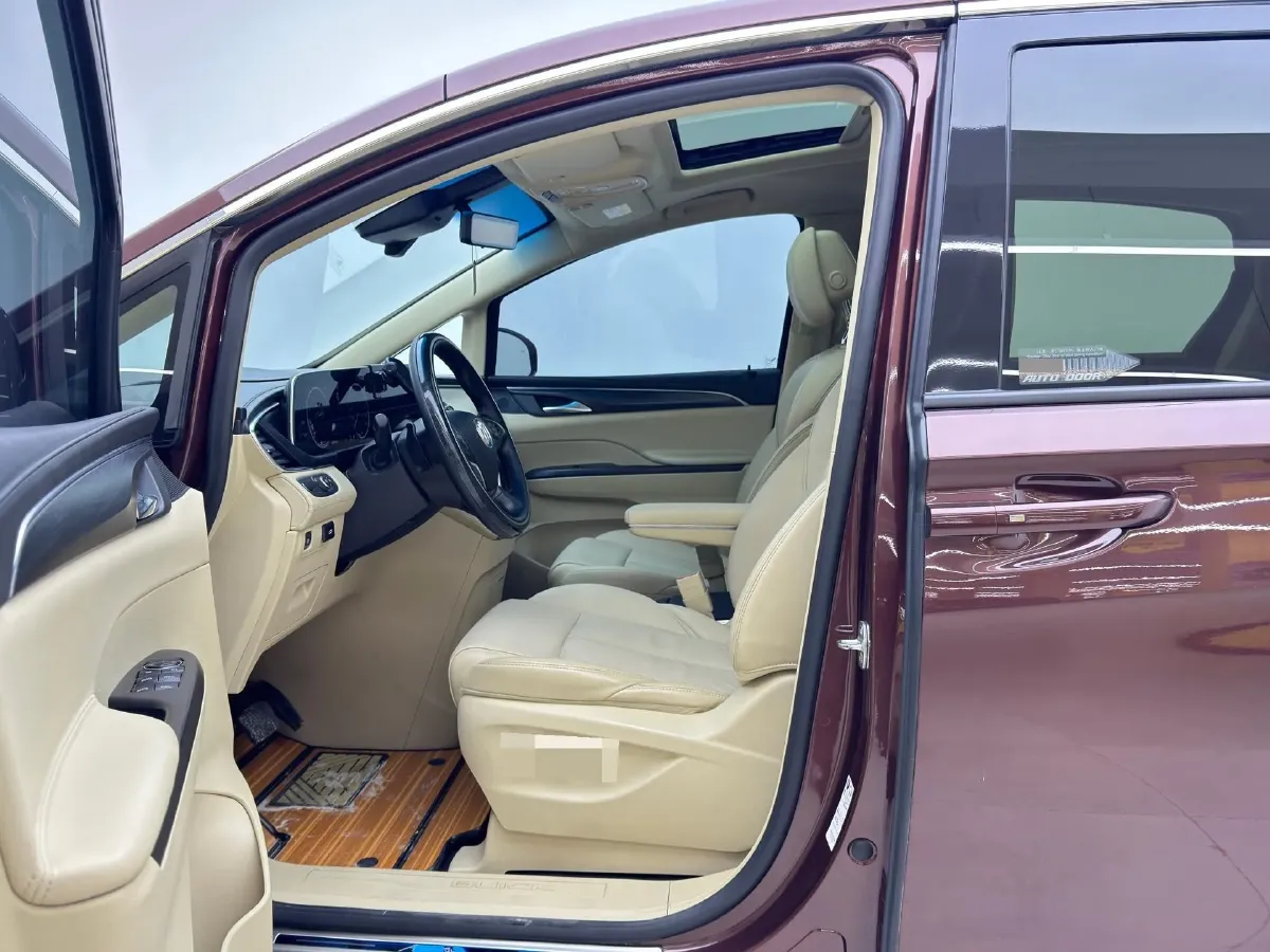 2022 Buick GL8 2.0T 237HP L4 9AT,autocango,china used car exporter,china ev exporter,chinese used car exporter,chinese used ev exporter