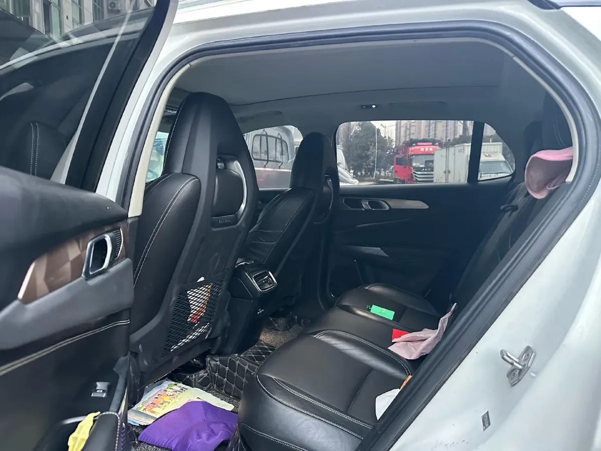 2017 Zotye SR9 2.0T 190HP L4 6DCT,autocango,china used car exporter,china ev exporter,chinese used car exporter,chinese used ev exporter