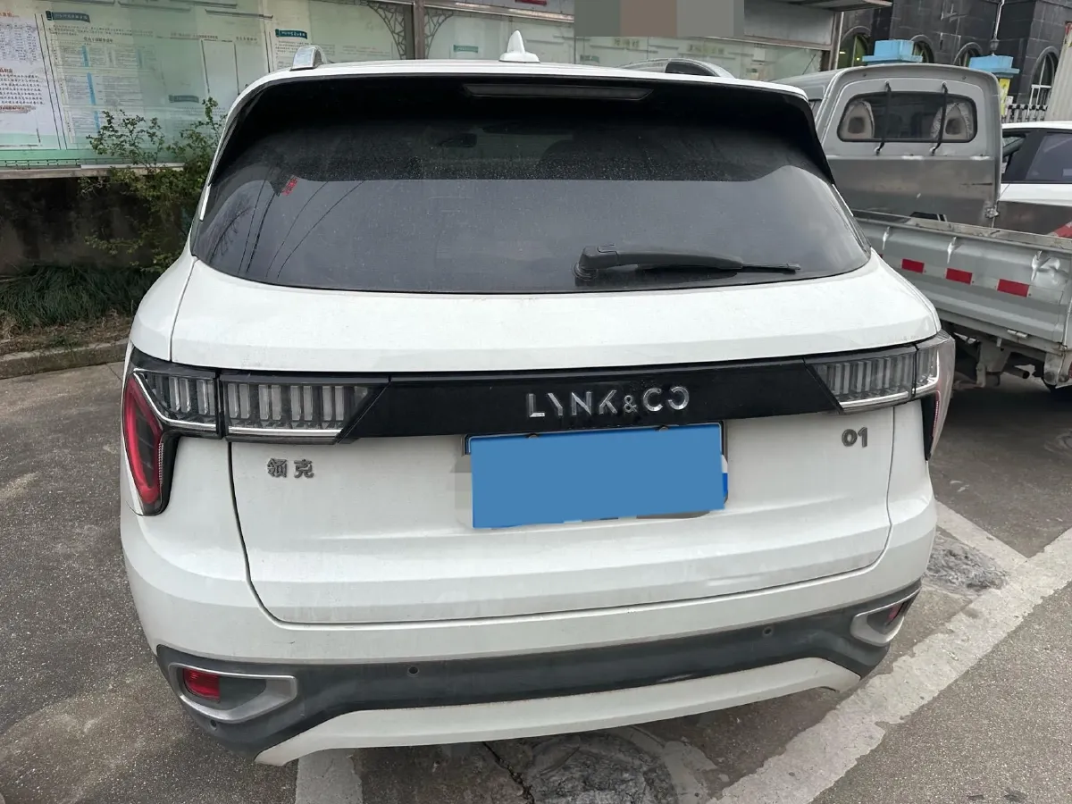 2017 Zotye SR9 2.0T 190HP L4 6DCT,autocango,china used car exporter,china ev exporter,chinese used car exporter,chinese used ev exporter