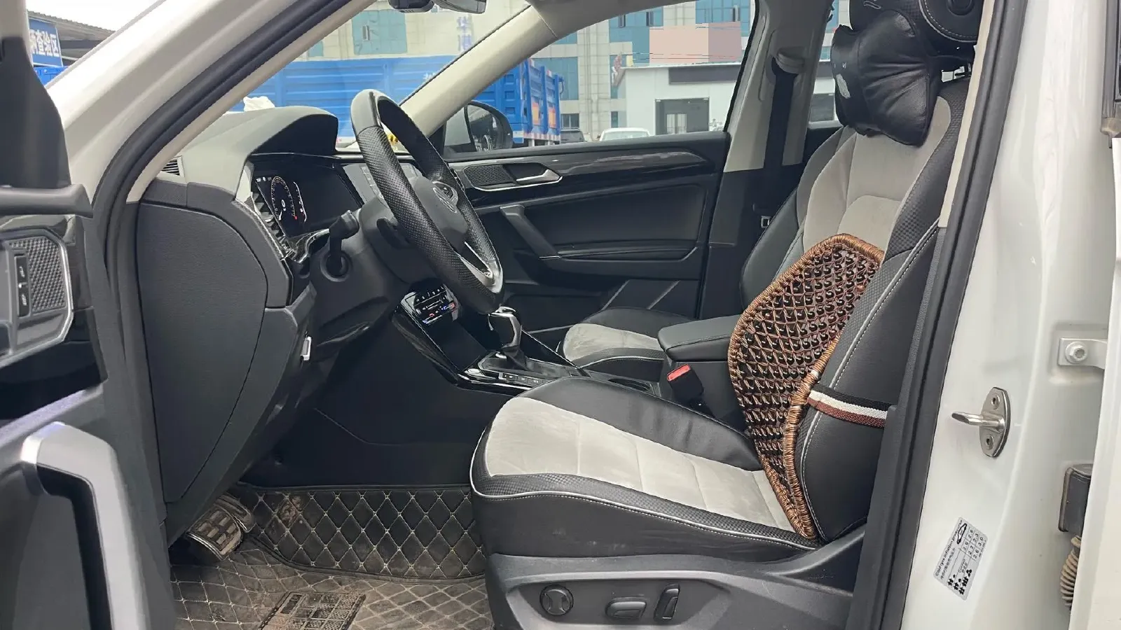 2020 Volkswagen Tayron X 2.0T 186HP L4 7DCT,autocango,china used car exporter,china ev exporter,chinese used car exporter,chinese used ev exporter