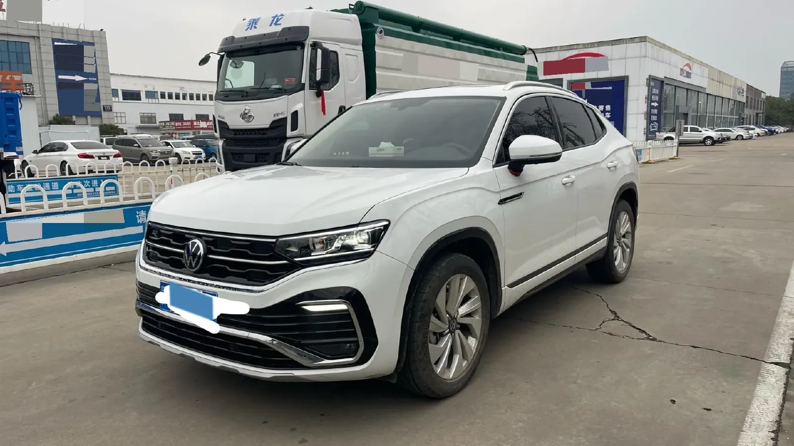 2020 Volkswagen Tayron X 2.0T 186HP L4 7DCT,autocango,china used car exporter,china ev exporter,chinese used car exporter,chinese used ev exporter