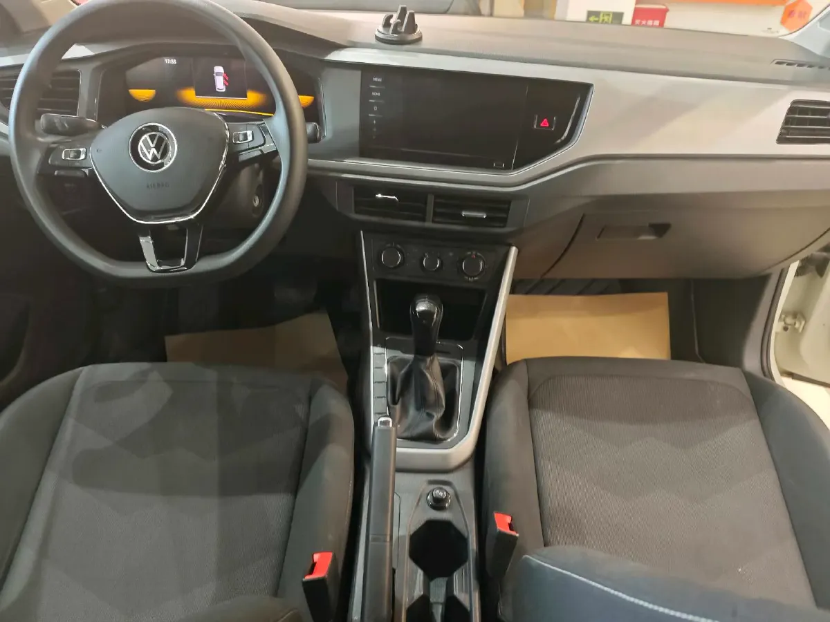 2023 Volkswagen Polo 1.5L 110HP L4 6AT,autocango,china used car exporter,china ev exporter,chinese used car exporter,chinese used ev exporter