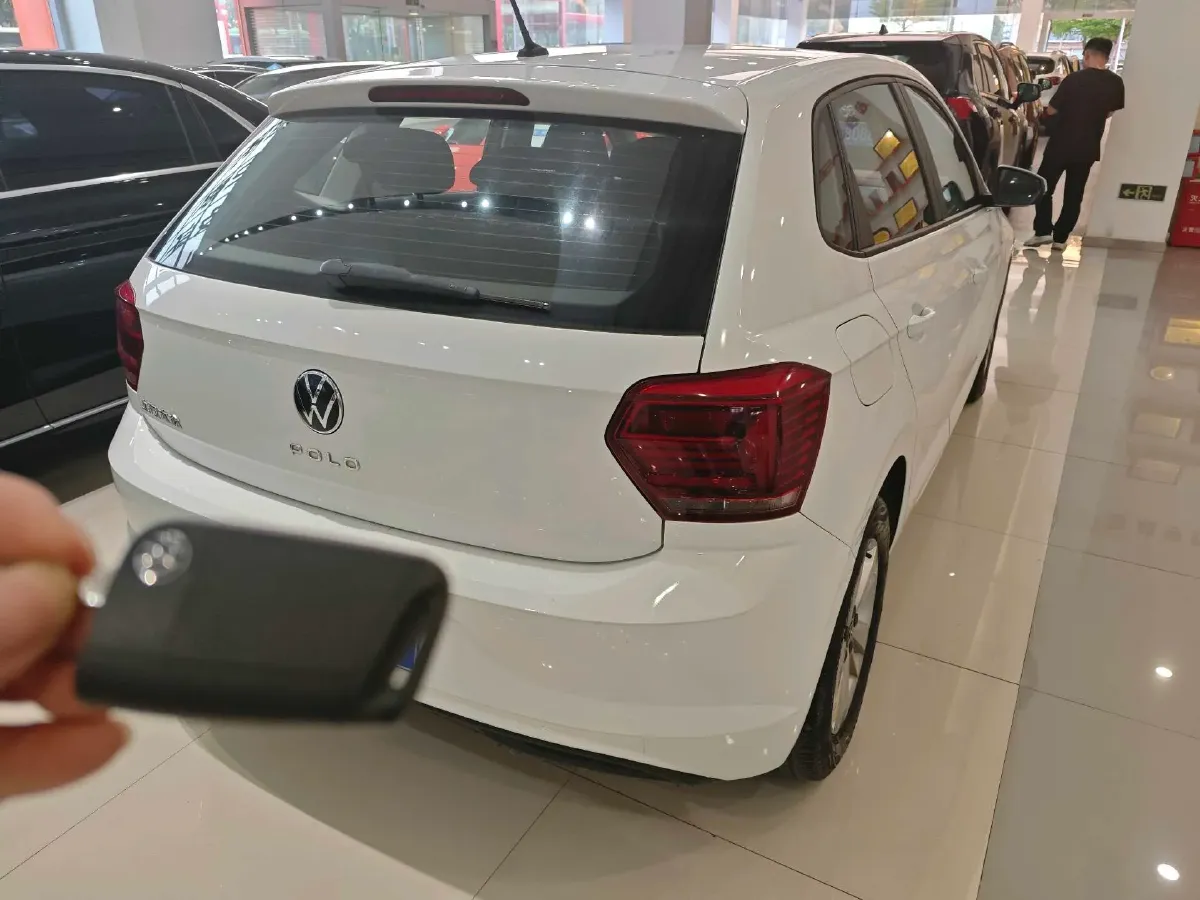 2023 Volkswagen Polo 1.5L 110HP L4 6AT,autocango,china used car exporter,china ev exporter,chinese used car exporter,chinese used ev exporter