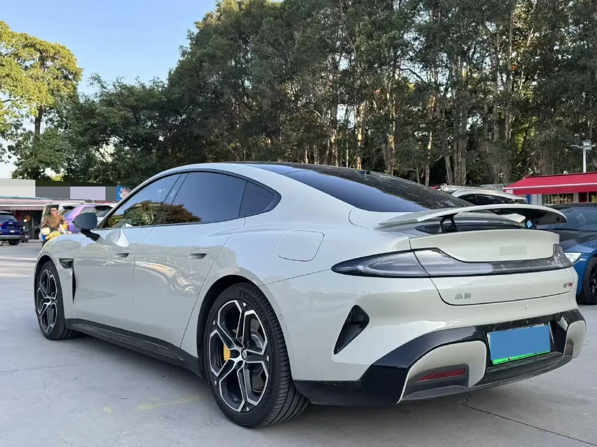 2024 MI SU7 BEV 101KWH,autocango,china used car exporter,china ev exporter,chinese used car exporter,chinese used ev exporter