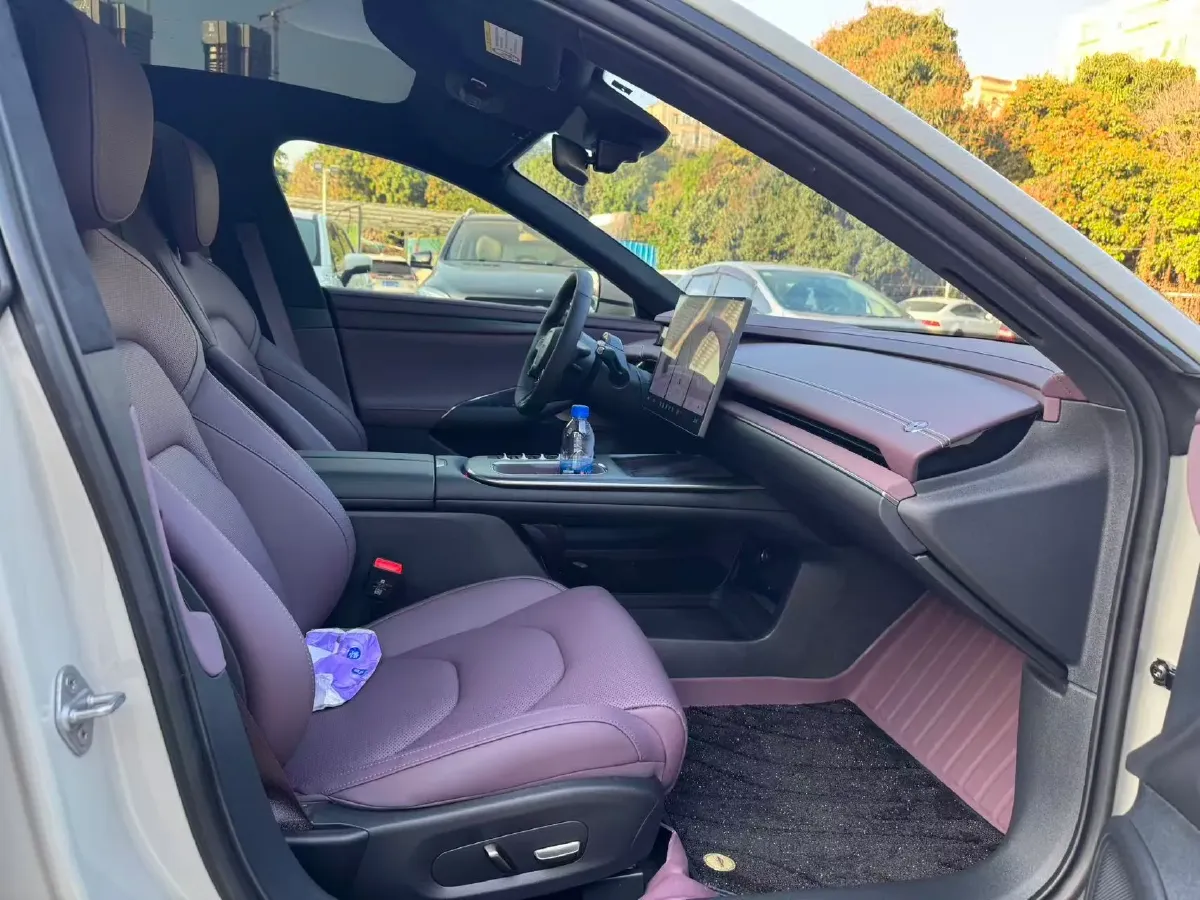 2024 MI SU7 BEV 101KWH,autocango,china used car exporter,china ev exporter,chinese used car exporter,chinese used ev exporter