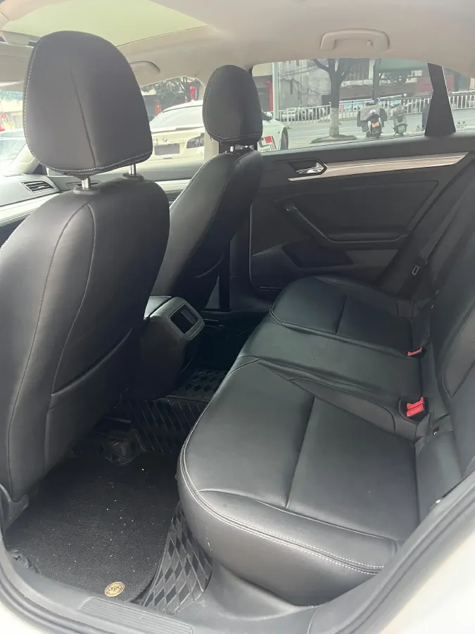 2019 Volkswagen T-Cross 1.4T 150HP L4 7DCT,autocango,china used car exporter,china ev exporter,chinese used car exporter,chinese used ev exporter