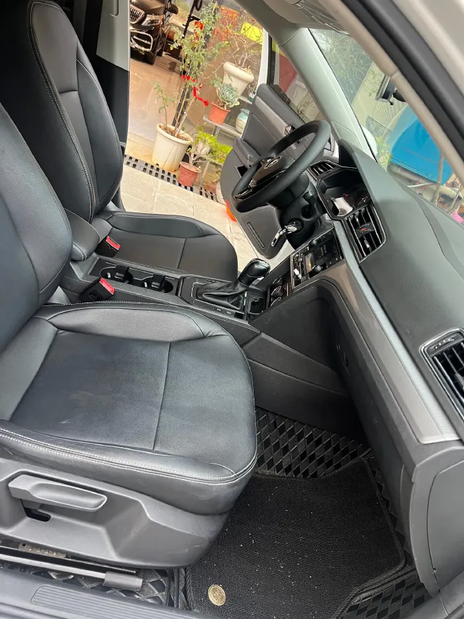 2019 Volkswagen T-Cross 1.4T 150HP L4 7DCT,autocango,china used car exporter,china ev exporter,chinese used car exporter,chinese used ev exporter