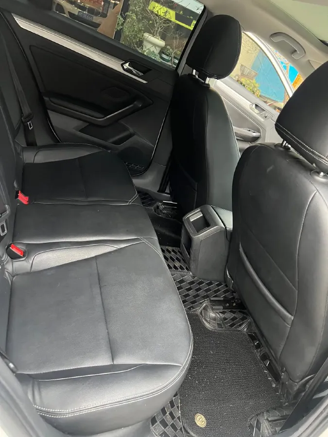 2019 Volkswagen T-Cross 1.4T 150HP L4 7DCT,autocango,china used car exporter,china ev exporter,chinese used car exporter,chinese used ev exporter