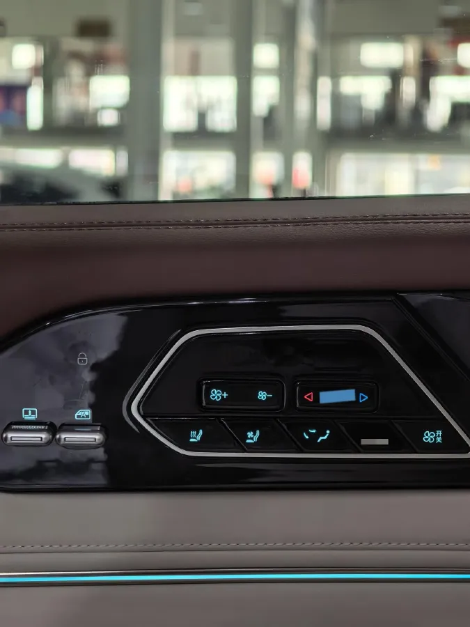 2025 BYD Xia 1.5T 156HP L4 E-CVT PHEV 36.6KWH,autocango,china used car exporter,china ev exporter,chinese used car exporter,chinese used ev exporter