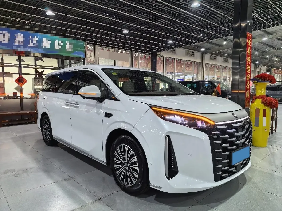 2025 BYD Xia 1.5T 156HP L4 E-CVT PHEV 36.6KWH,autocango,china used car exporter,china ev exporter,chinese used car exporter,chinese used ev exporter