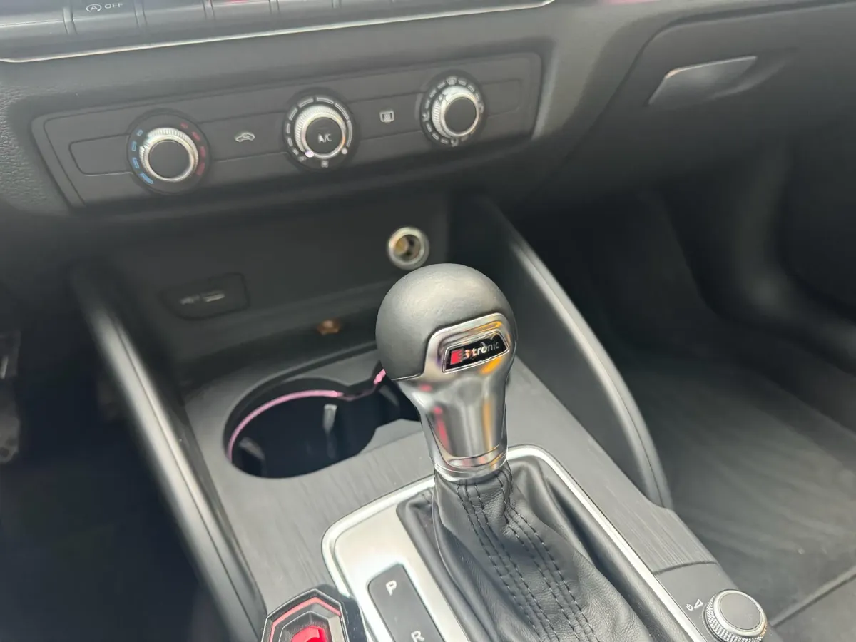 2020 Audi A3 1.4T 150HP L4 7DCT,autocango,china used car exporter,china ev exporter,chinese used car exporter,chinese used ev exporter