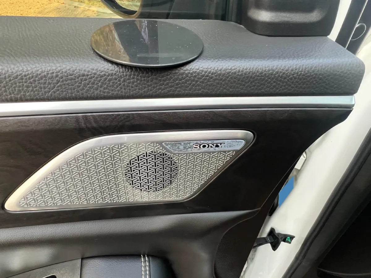 2022 Jetour X90 2.0T 254HP L4 7DCT,autocango,china used car exporter,china ev exporter,chinese used car exporter,chinese used ev exporter