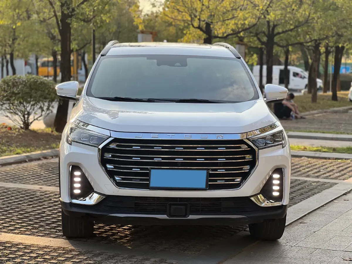 2022 Jetour X90 2.0T 254HP L4 7DCT,autocango,china used car exporter,china ev exporter,chinese used car exporter,chinese used ev exporter