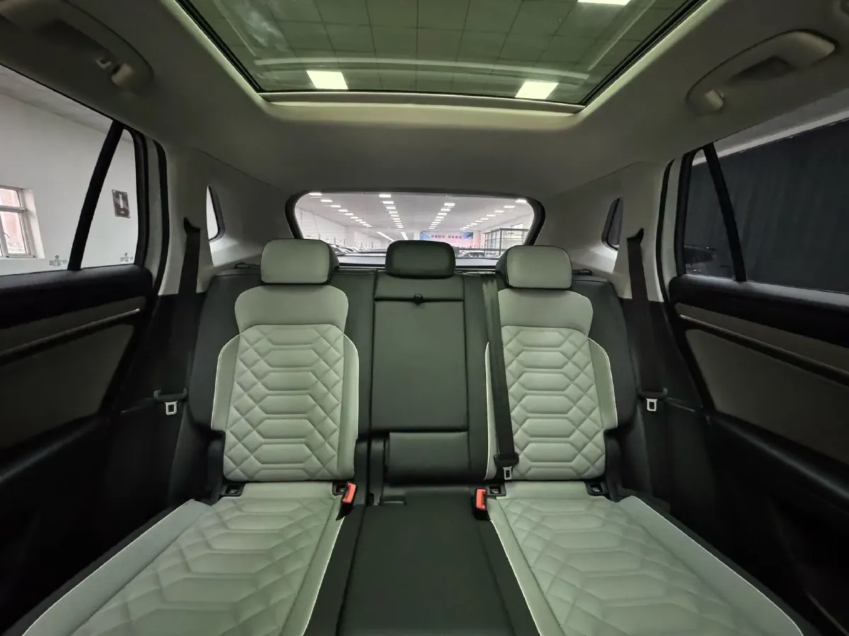 2023 Volkswagen Tayron 1.4T 150HP L4 7DCT,autocango,china used car exporter,china ev exporter,chinese used car exporter,chinese used ev exporter