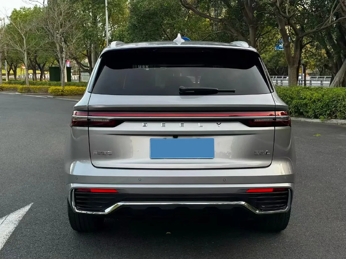 2023 Geely Monjaro 2.0T 238HP L4 8AT,autocango,china used car exporter,china ev exporter,chinese used car exporter,chinese used ev exporter