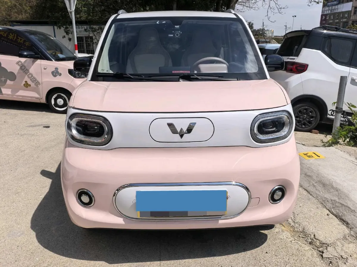 2024 WuLing HongGuang MINI EV BEV 17.3KWH,autocango,china used car exporter,china ev exporter,chinese used car exporter,chinese used ev exporter