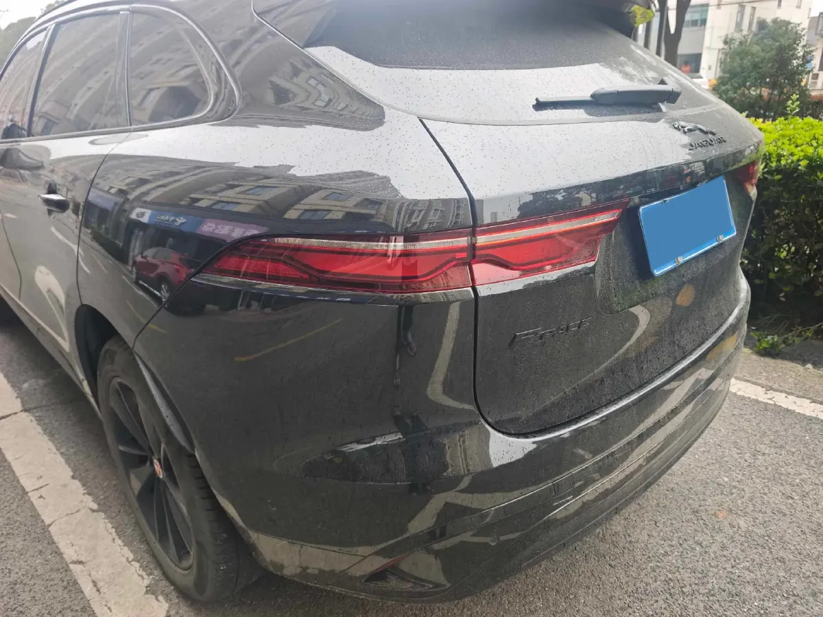 2022 Jaguar F-PACE 2.0T 250HP L4 8AT,autocango,china used car exporter,china ev exporter,chinese used car exporter,chinese used ev exporter