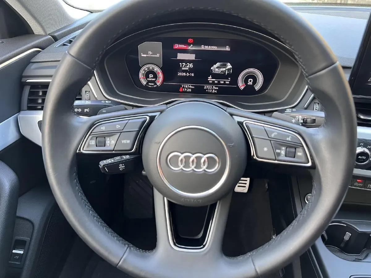 2024 Audi A4L 2.0T 190HP L4 7DCT,autocango,china used car exporter,china ev exporter,chinese used car exporter,chinese used ev exporter