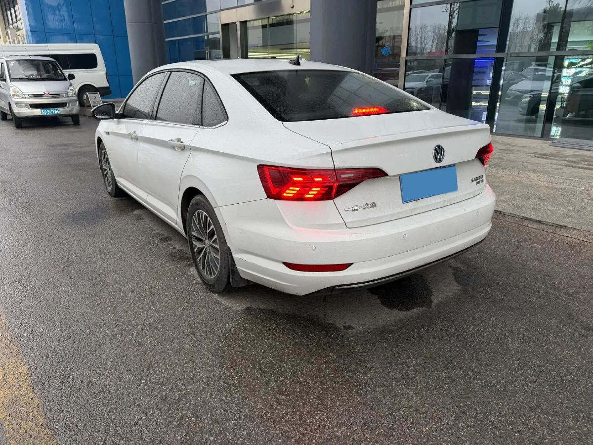 2021 Volkswagen Sagitar 1.4T 150HP L4 7DCT,autocango,china used car exporter,china ev exporter,chinese used car exporter,chinese used ev exporter