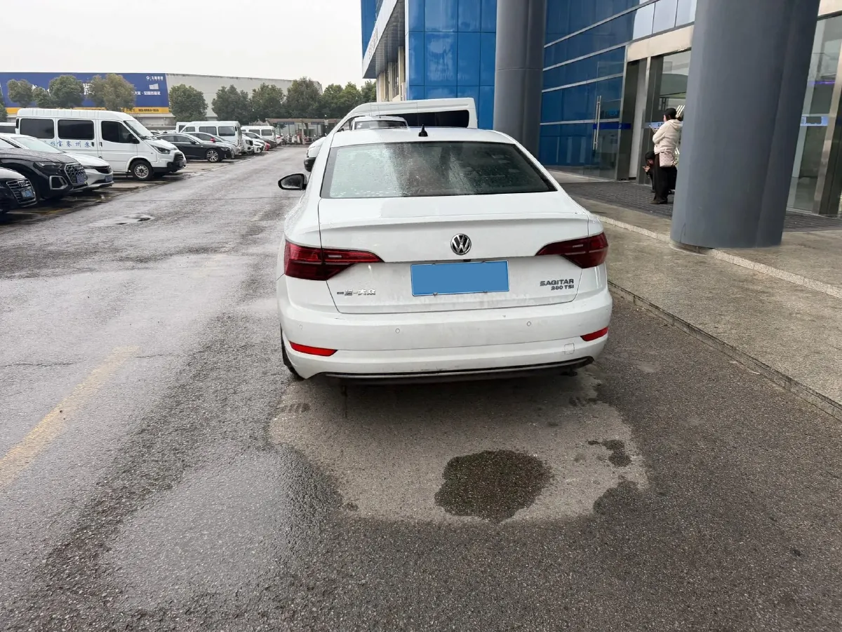 2021 Volkswagen Sagitar 1.4T 150HP L4 7DCT,autocango,china used car exporter,china ev exporter,chinese used car exporter,chinese used ev exporter