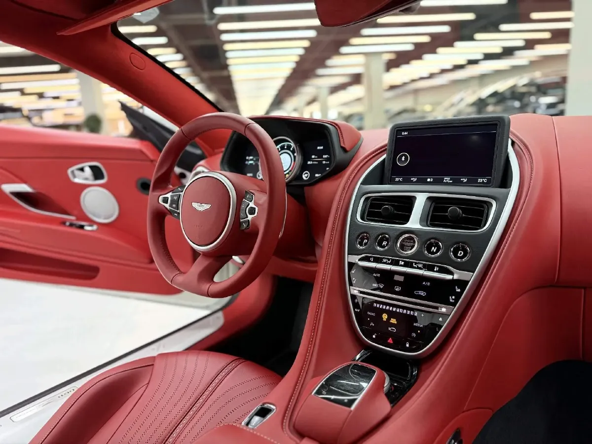 2019 Aston Martin DB11 4.0T 510HP V8 8AT,autocango,china used car exporter,china ev exporter,chinese used car exporter,chinese used ev exporter