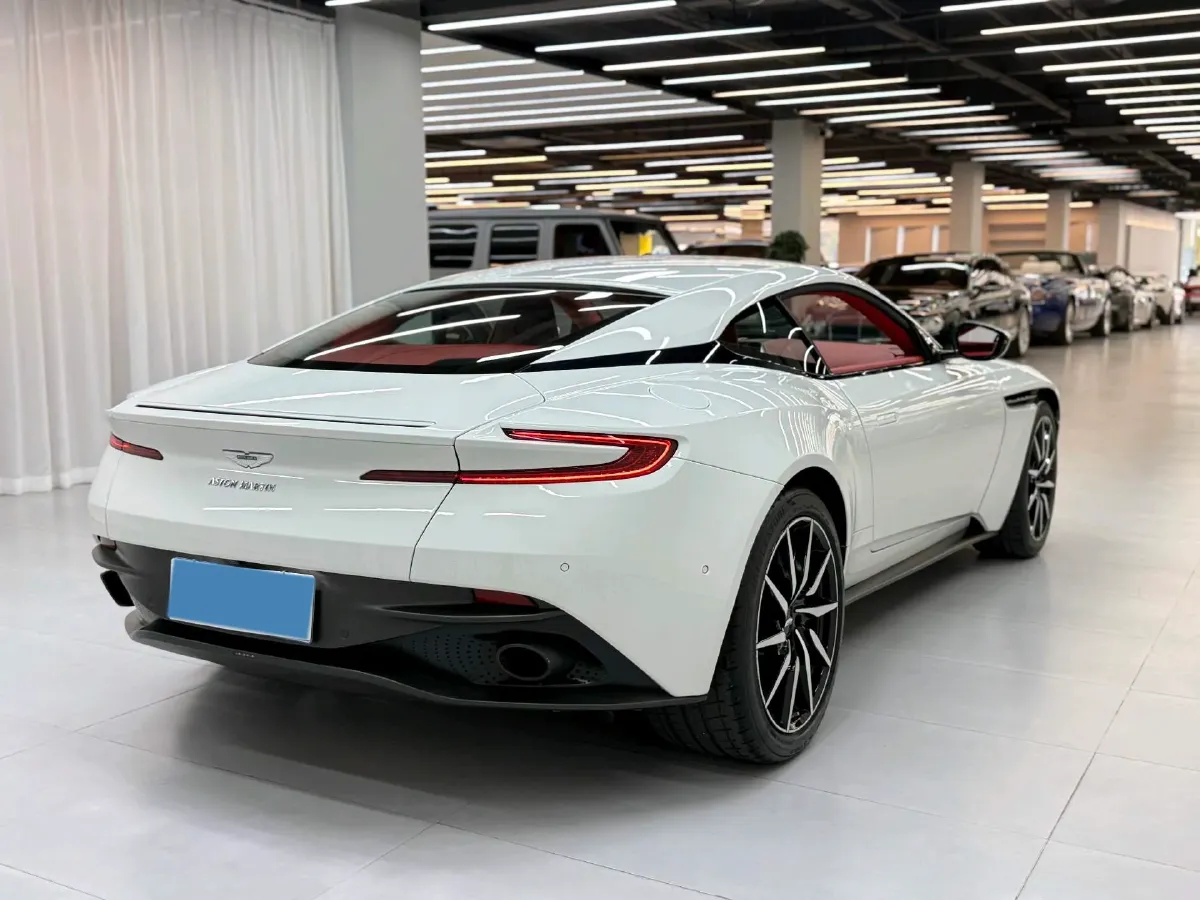 2019 Aston Martin DB11 4.0T 510HP V8 8AT,autocango,china used car exporter,china ev exporter,chinese used car exporter,chinese used ev exporter