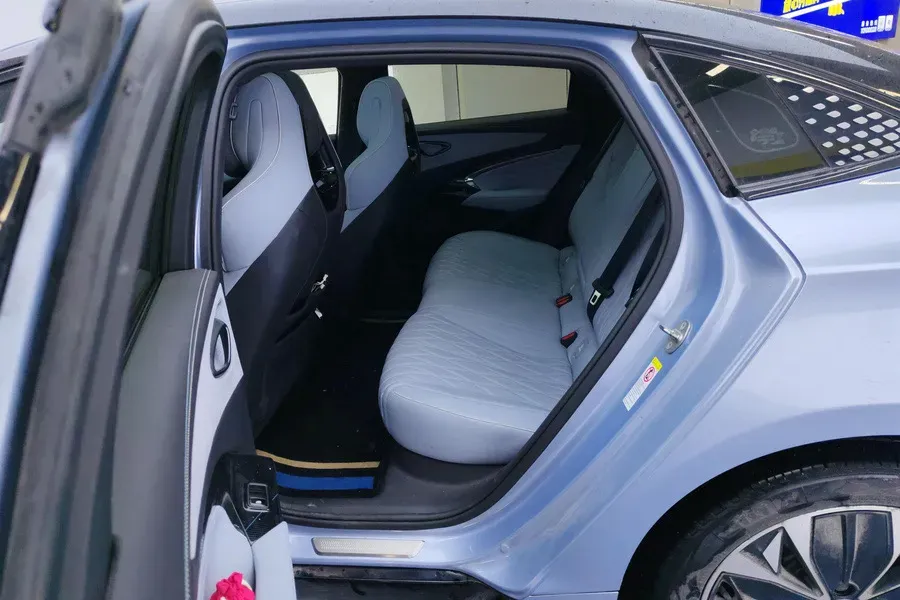 2022 MAXUS DaJia 5 BEV 70KWH,autocango,china used car exporter,china ev exporter,chinese used car exporter,chinese used ev exporter