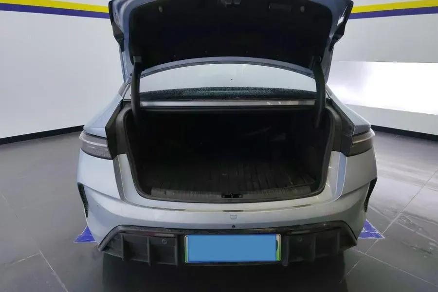 2022 MAXUS DaJia 5 BEV 70KWH,autocango,china used car exporter,china ev exporter,chinese used car exporter,chinese used ev exporter