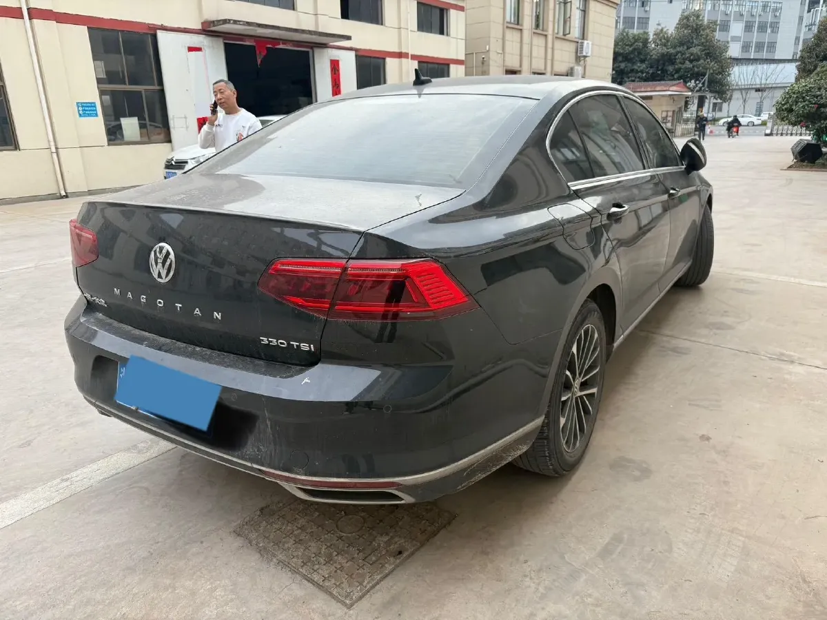 2020 Volkswagen Magotan 2.0T 186HP L4 7DCT,autocango,china used car exporter,china ev exporter,chinese used car exporter,chinese used ev exporter