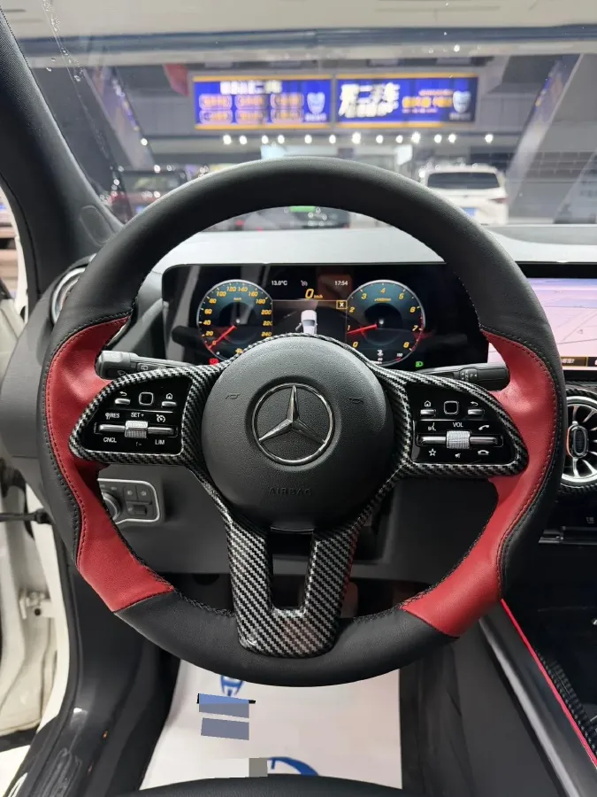 2022 Mercedes-Benz GLA Class 1.3T 163HP L4 7DCT,autocango,china used car exporter,china ev exporter,chinese used car exporter,chinese used ev exporter