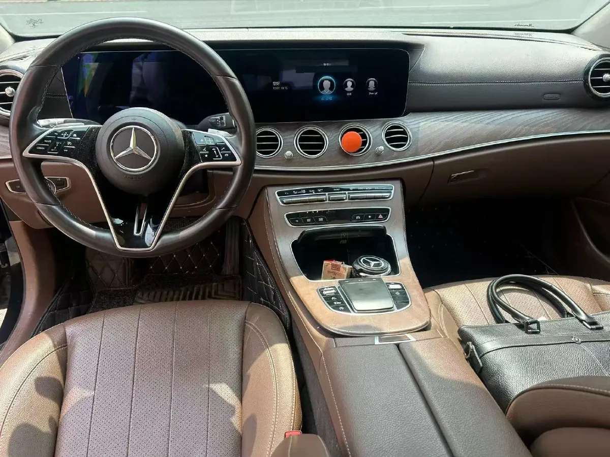 2021 Mercedes-Benz E Class 2.0T 258HP L4 9AT,autocango,china used car exporter,china ev exporter,chinese used car exporter,chinese used ev exporter